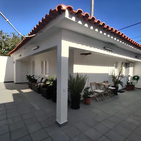 Casa Sequeira Албуфейра